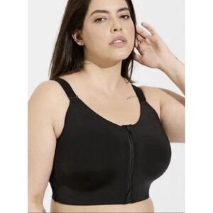 Torrid High Impact Zip Front Wireless Sports Bra Size 46DDD Black Full Coverage